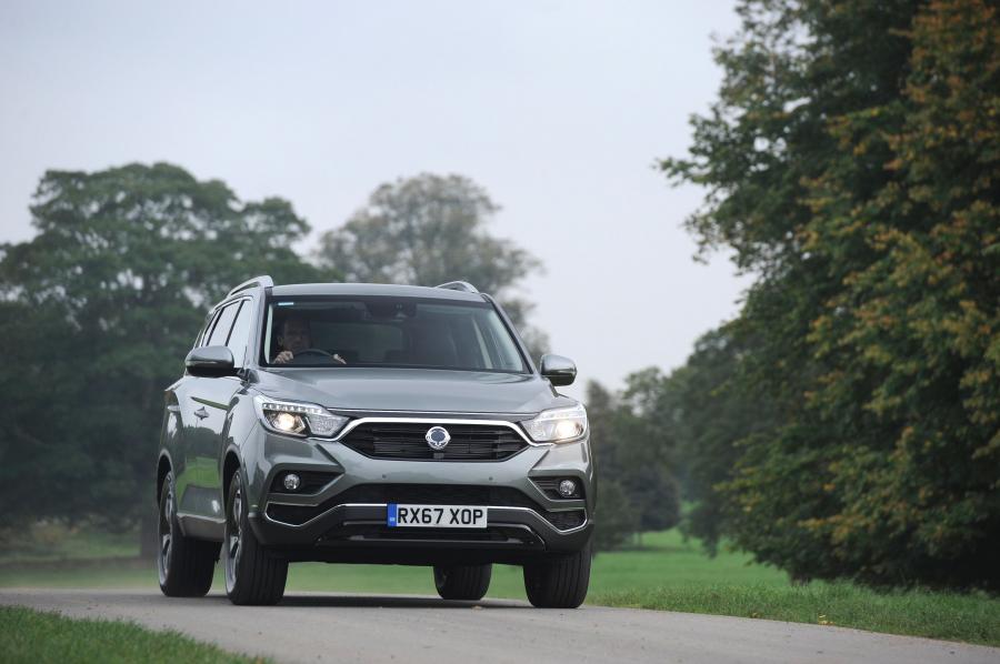  SsangYong Rexton ELX 2017 года  (UK) (фото 14 из 31)